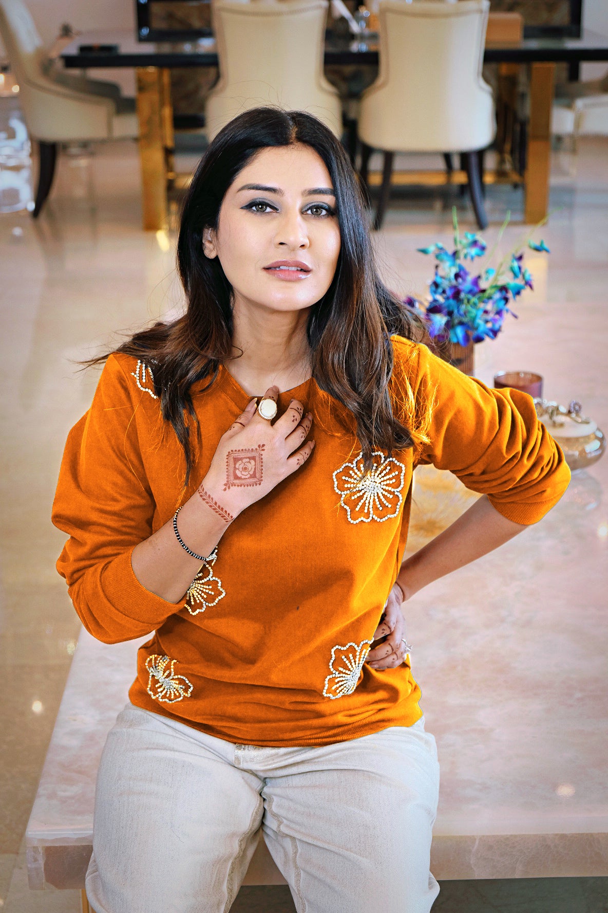 So-Stylish Sarwoski Orange Sweatshirt