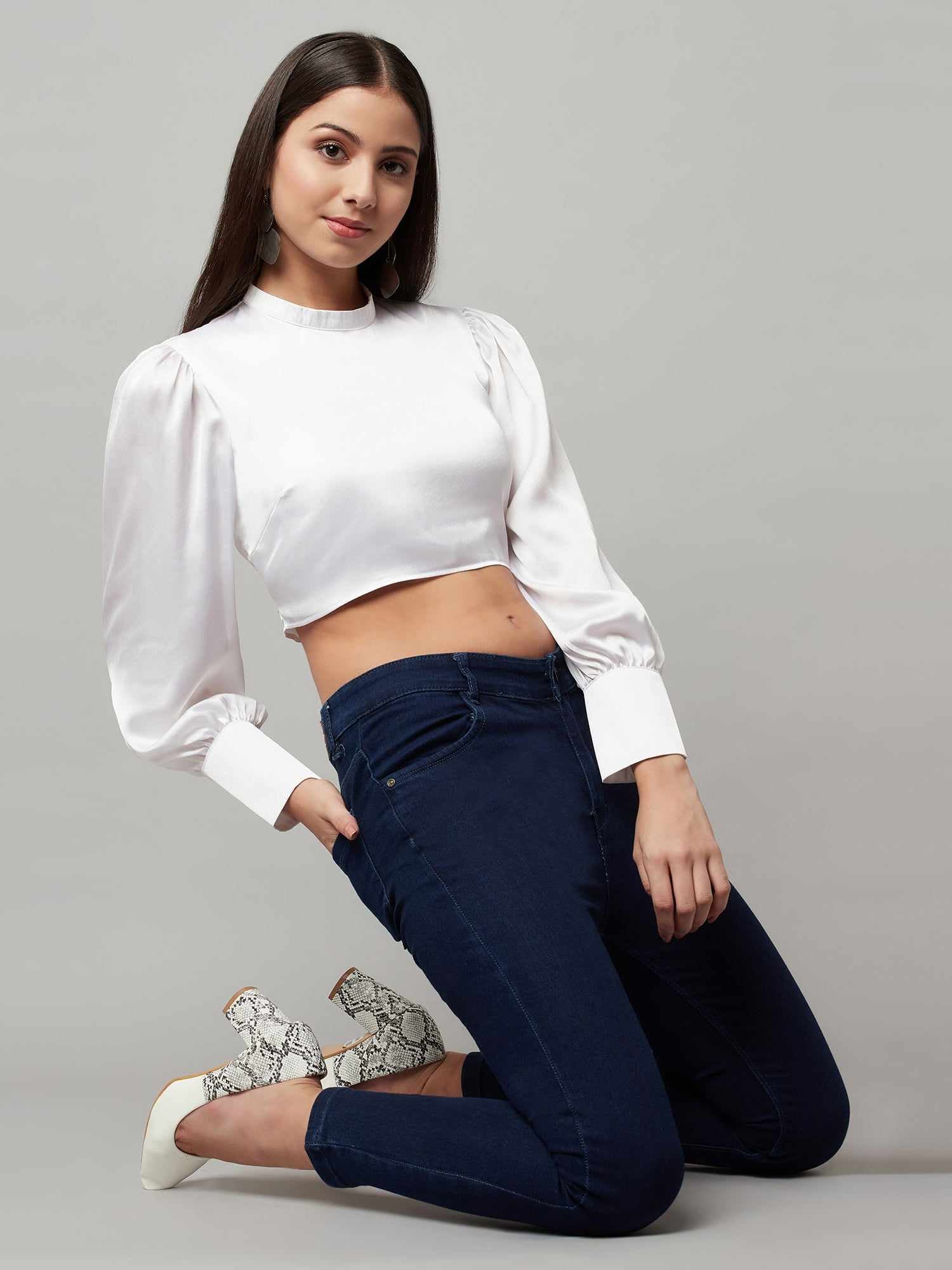 ballon sleeve white crop top