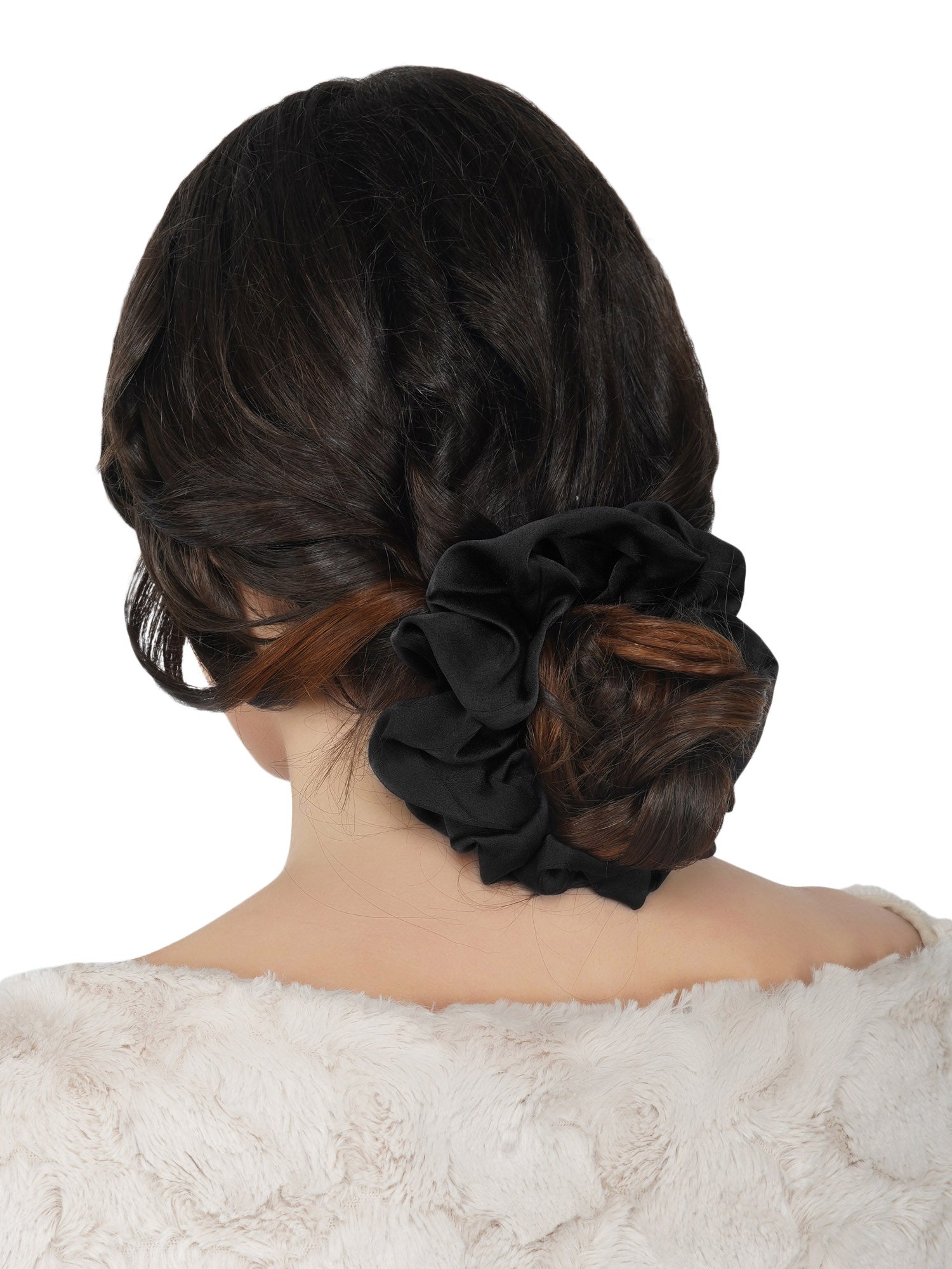  00 mulberry silk black scrunchies set of  